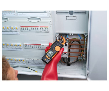 testo 770-3 - Токоизмерительные клещи с Bluetooth® testo 770-3 - Токоизмерительные клещи с Bluetooth®